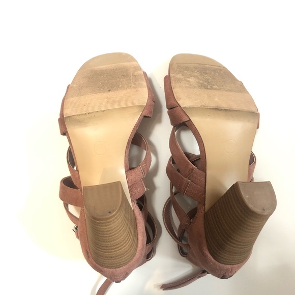 Universal Thread suede block heels - Picture 5 of 9